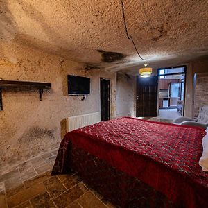 Chelebi Cave House